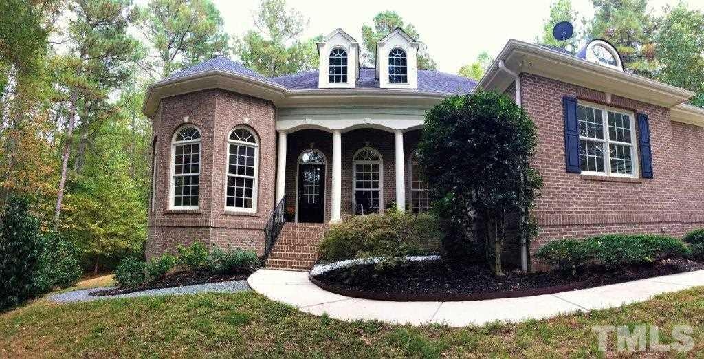 487 Oak Bluffs Chapel Hill Home Listings - RE/MAX Winning Edge North Carolina Real Estate